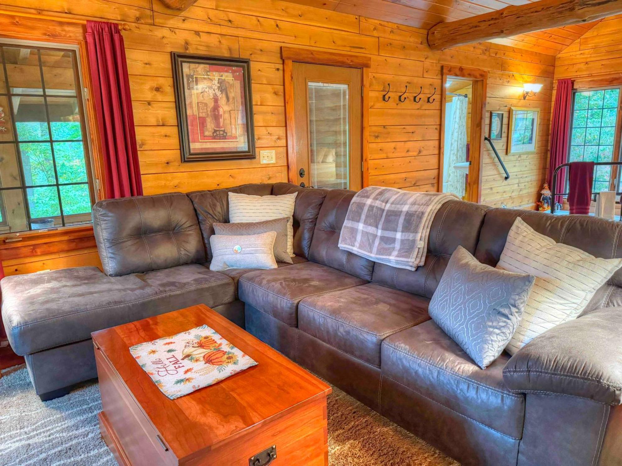 Ferngully Creek Cabins Millersburg Exteriör bild