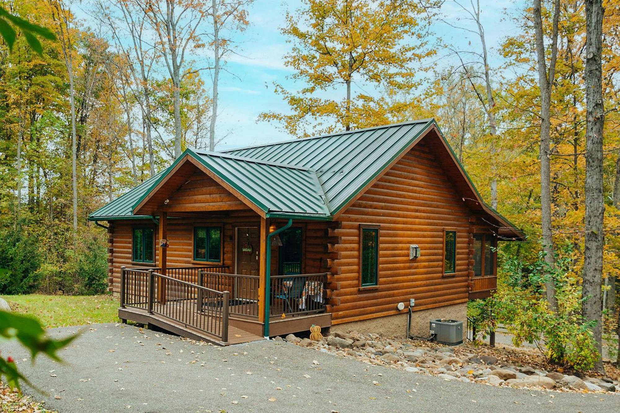 Ferngully Creek Cabins Millersburg Exteriör bild
